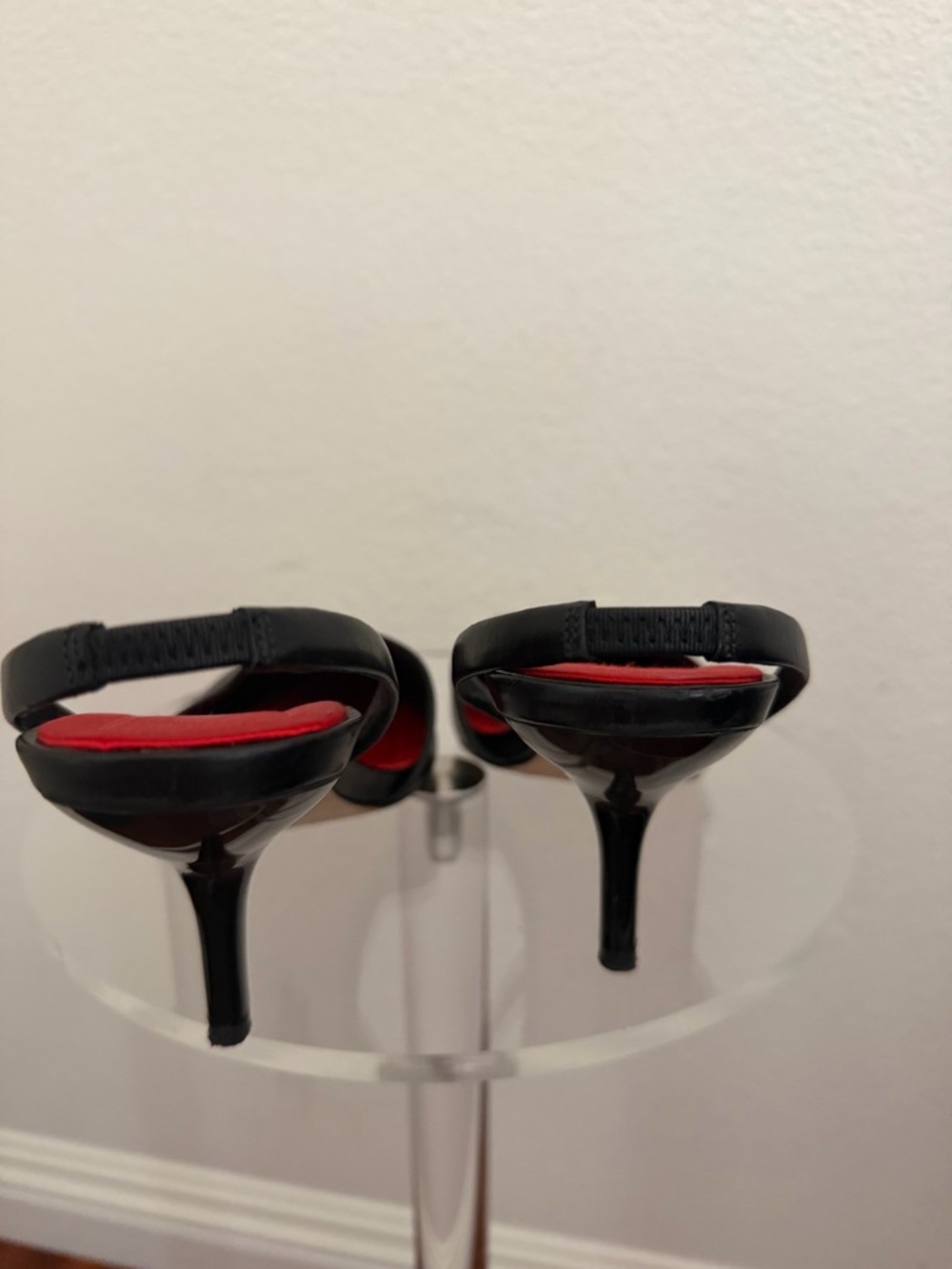 Diane von Furstenberg Black Leather Pointed Slingback Heels with Red Accents - Picture 6 of 8